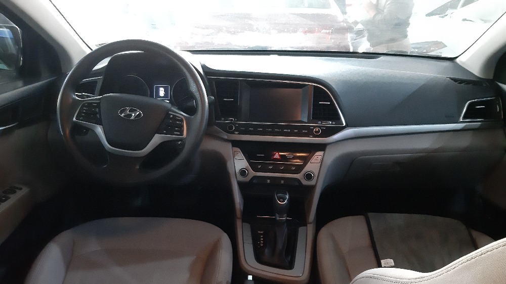 هیوندای ئەلەنترا